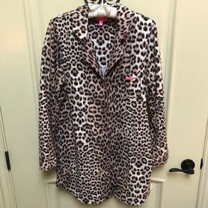 Very cute Betsey Johnson Leopard soft sleep shirt